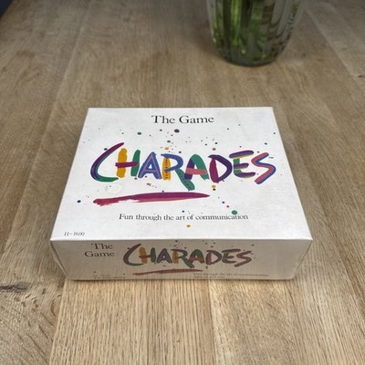 Charades Brettspiel von John N Hansen - Neu & Versiegelt - Familienpartyspiel ab 12+