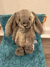 Jellycat Bashful Woodland Bunny Medium Rare HTF w/dust bag 100% Authentic NWT US