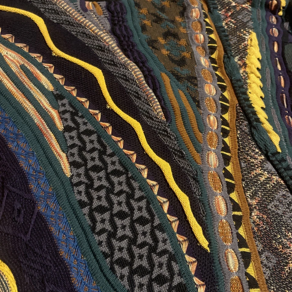 Suéter Cuello Redondo Vintage Años 90 Tundra Canadá Tejido 3D Estilo Coogi Talla XL Foto 3 de 4