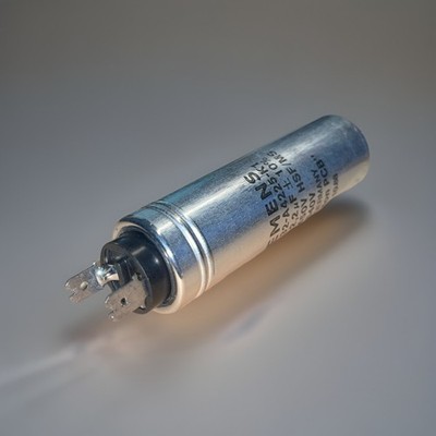 1 Stück - 2,2uF 640V - Siemens MKV B25832 - 25x80mm - Ölkondensatoren - NOS NIB