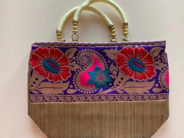 Beautiful clutch deals bags