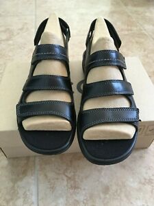 Ecco Breeze Sandal Black Leather Flat 9 
