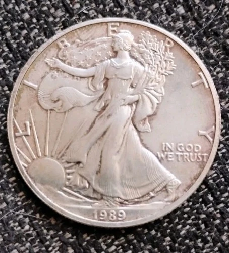 .999 1 Oz Silver Round Eagle & Walking Liberty 1989