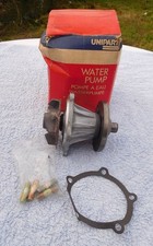 TOYOTA CORONA WATER PUMP MkII 69-71 NOS FREE UK POSTAGE