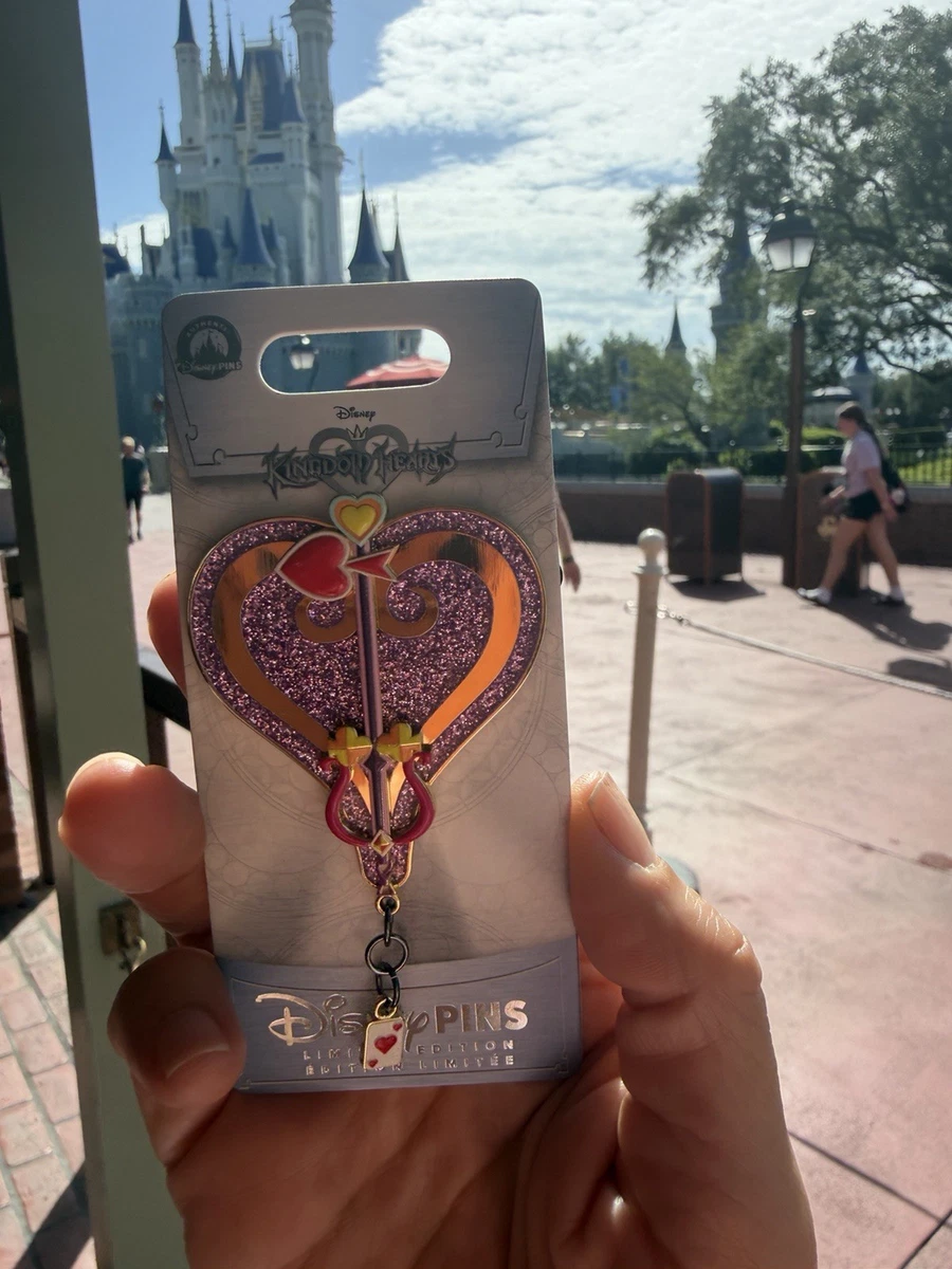 Disney Alice in Wonderland Contemporary Pins, Patches & Buttons