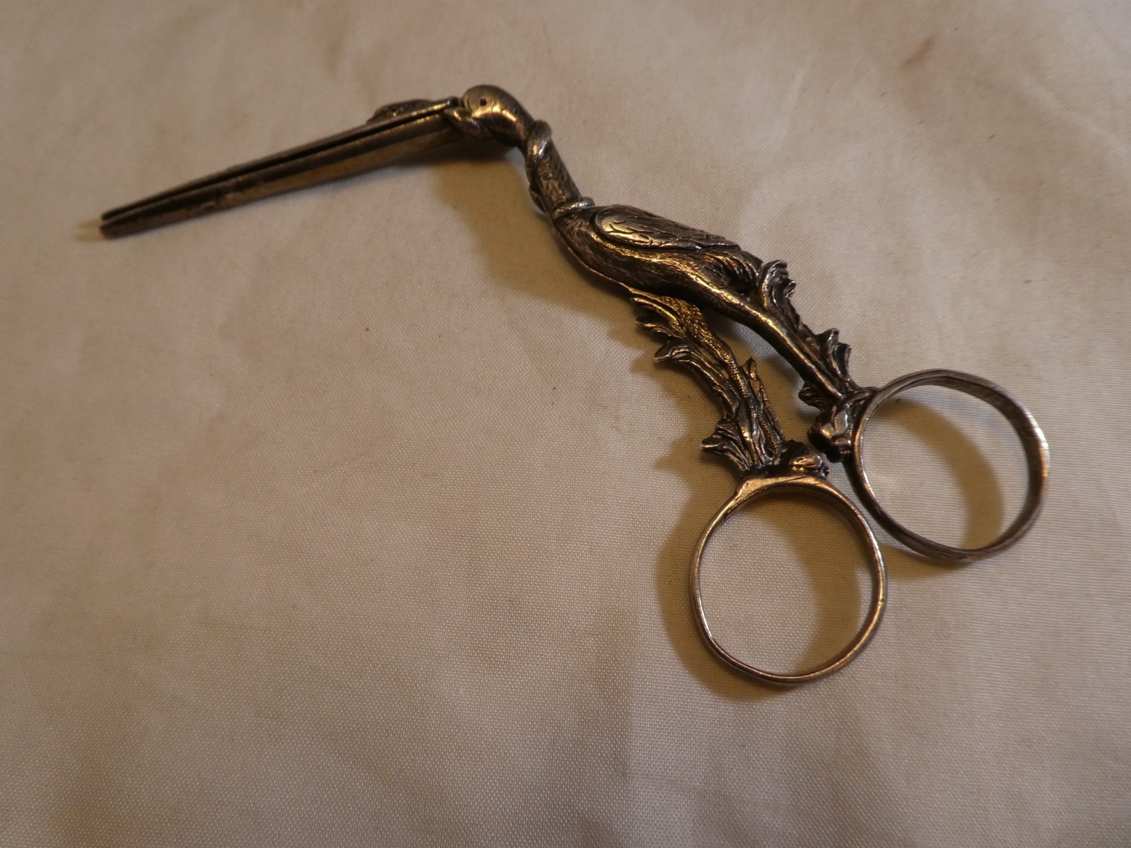 ANTIQUE 1800s SILVER STORK SCISSORS MEDICAL MIDWIFE CLAMP HIDDEN BABY