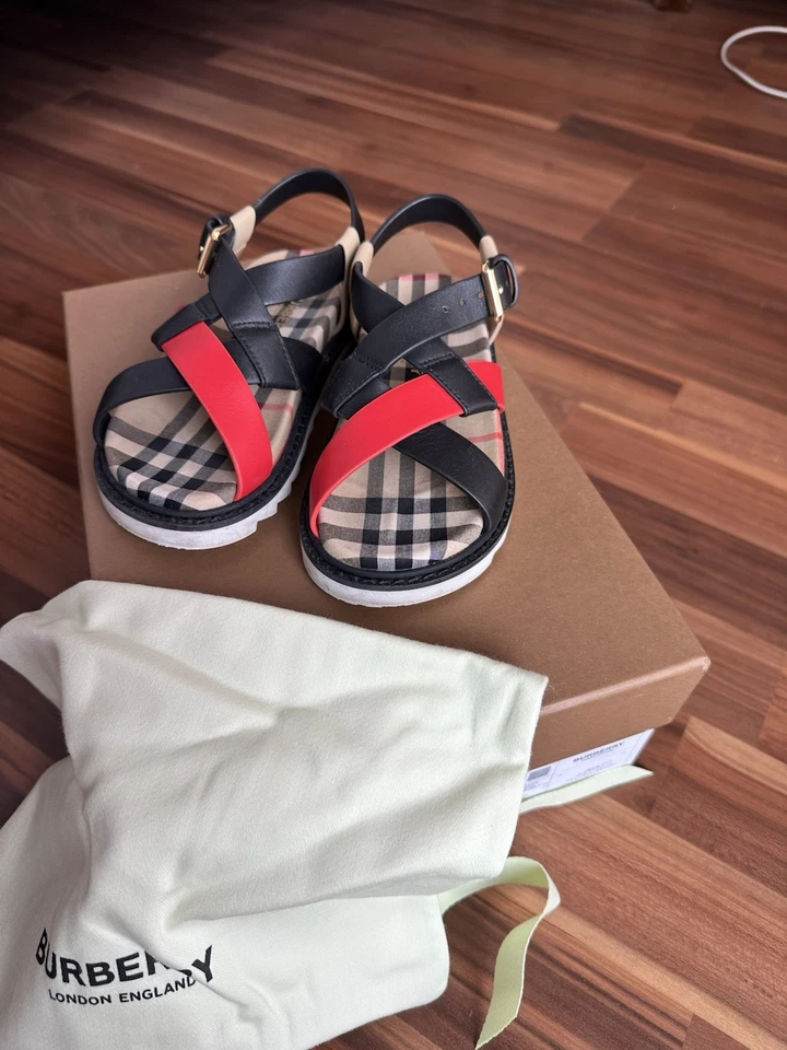 Burberry Kids Eu28 Us 10.5 Black And Red Leather With Crossover Straps With Box - Image 2 of 4