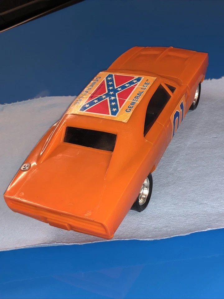 The Dukes of Hazzard Dodge Charger 1969 - Image 2 of 4