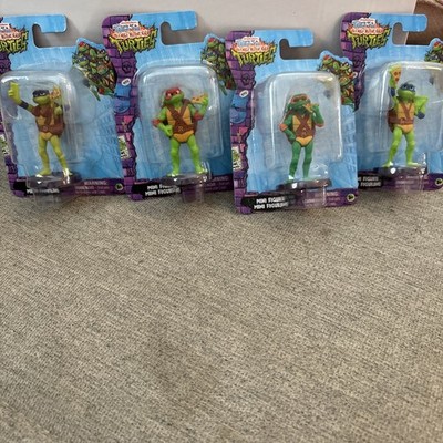 Tales of the Teenage Mutant Ninja Turtles Mini Figures  Complete Set Of 4