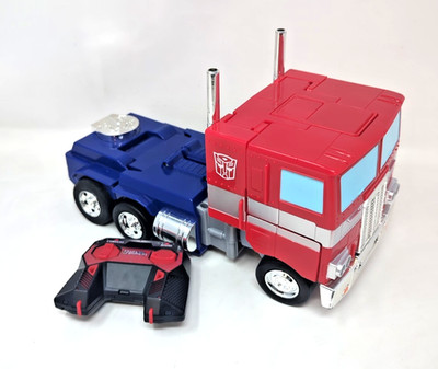 Jada Toys Transformers G1 Optimus Prime 12 inch Converting RC Toy With Remote