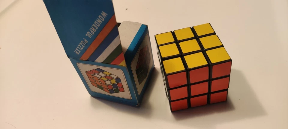 Lot RUBIK'S CUBE 70' 80' Neuf boite origine avec Livre notice VINTAGE Desig - Photo 3/4