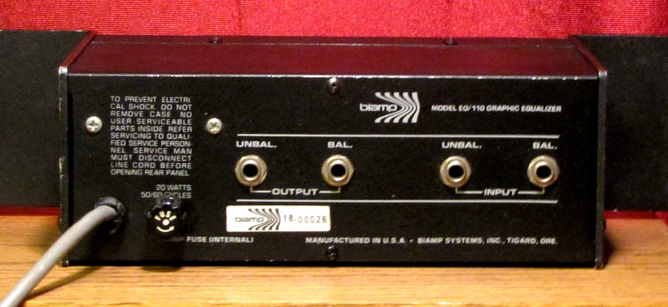 Biamp-10 band Equalizer Model EQ110 {good working condition} - Image 4 of 4
