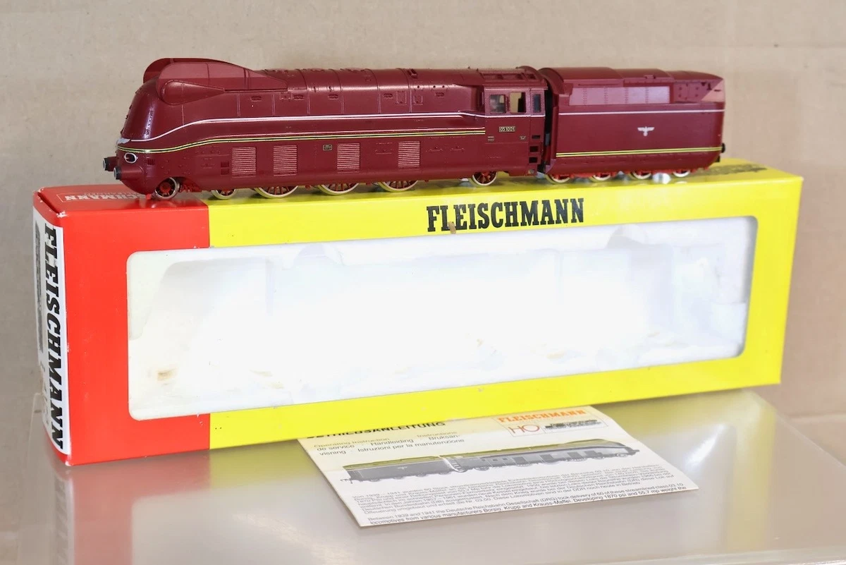 FLEISCHMANN - Locomotive à vapeur Type 020 de la DB (Gebraucht) in