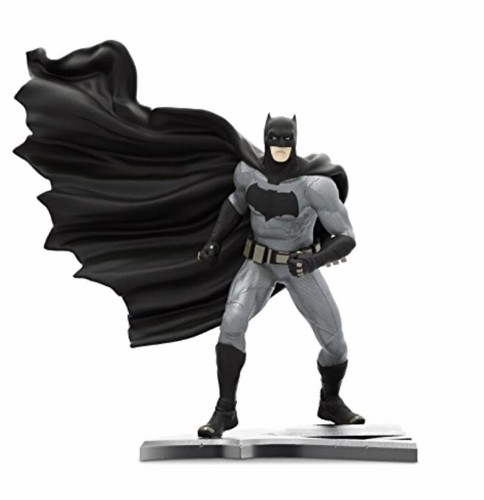 Set di 4 ornamenti Hallmark Batman: 2016; 2017; 2018; 2019 NUOVI MAI USATI  - Foto 1 di 8