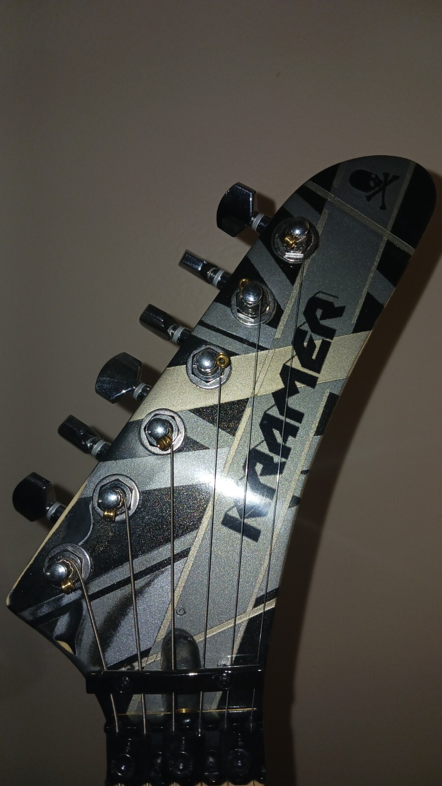 kramer baretta special electric guitar INSTITUTO TECNOLÓGICO DE CHINÁ