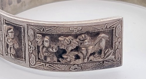 Antique Chinese Export Silver Scene Story Teller Bracelet Cuff Marked 73 Grams - Picture 9 of 18