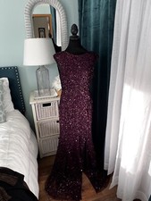 ADRIANNA PAPELL Burgundy Evening Gown Size 10 Beaded W/sequins