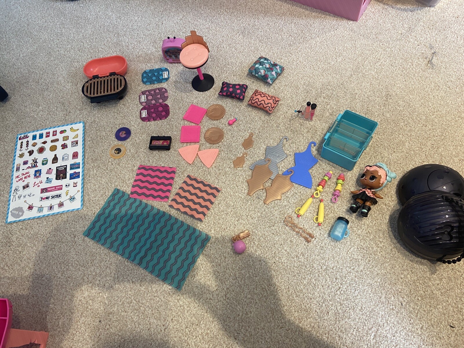 Picture 4 of 5
