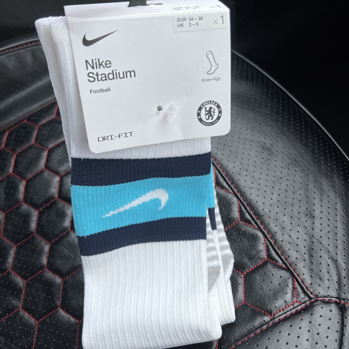 Nike Stadium Chelsea Football Socks Knee High Uk 2-5 Size S White