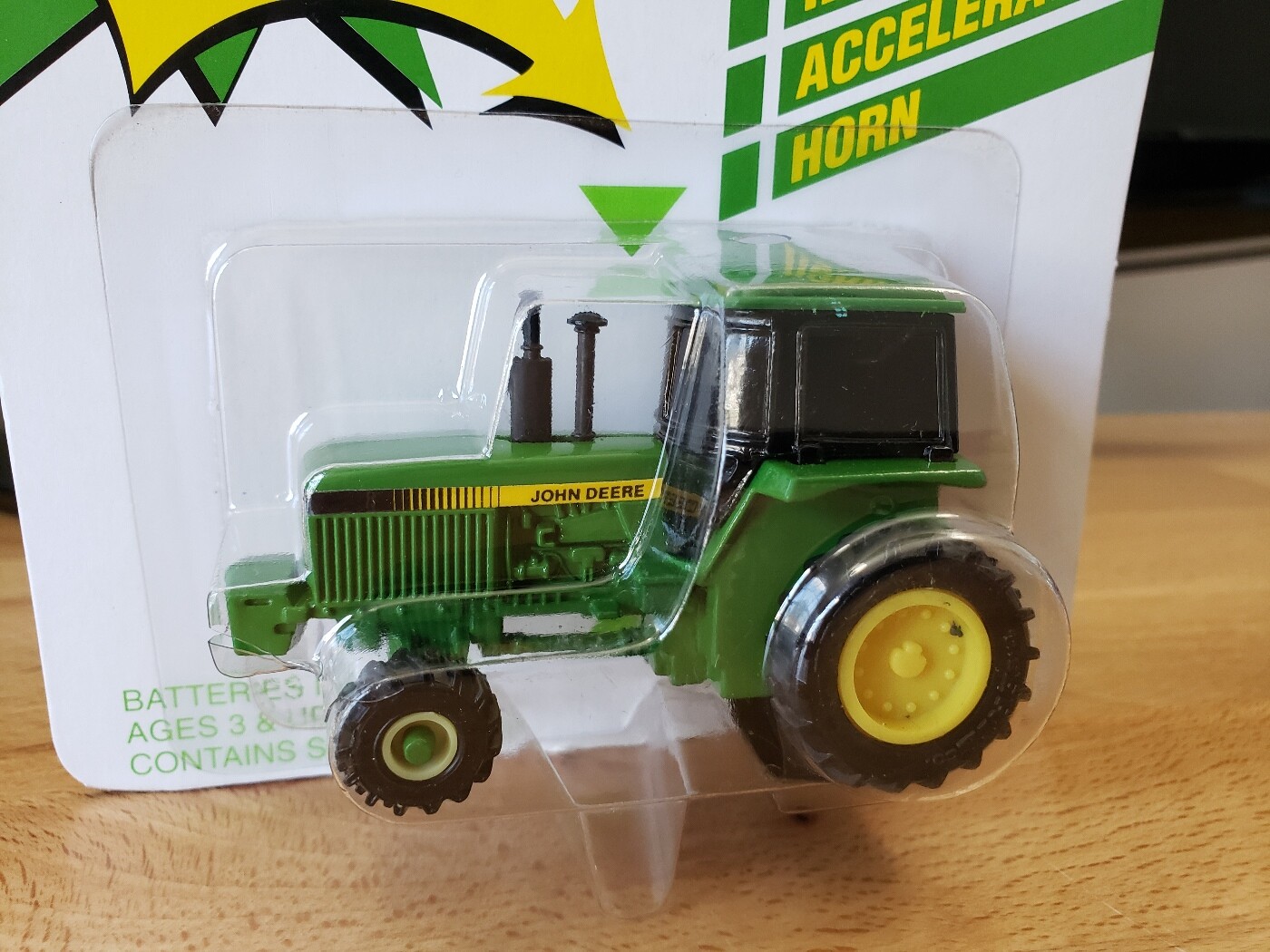 john deere diecast tractors