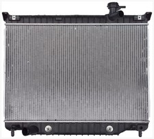 Radiator For 2003-2006 Isuzu Ascender