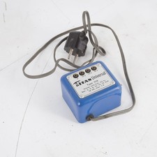 Titan Universal Type 106 Transformator Trafo 220V 2 bis 16 Volt 18VA 1 A