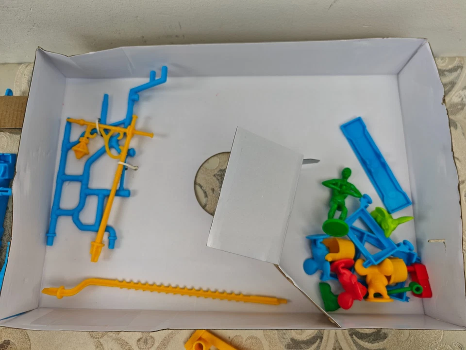 Hasbro Gaming Mouse Trap Board Game for Kids Ages 6 and Up (BOX DAMAGED) - Image 4 of 4