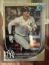 2025 Bowman Chrome - Aaron Judge #99 Mega Box Mojo Refractor