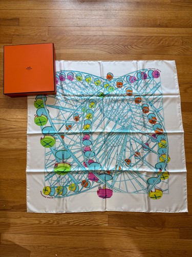 Hermes 100% Silk Scarf, Grande Roue, 90 cm