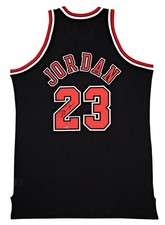 Michael Jordan Signed Autographed Jersey Bulls 1997-98 Black Alternate UDA