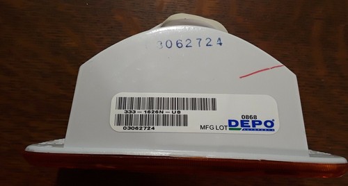 Jeep Wrangler 97-00 Depo Driver Side Replacement Turn Signal/Parking Light NEW - Picture 5 of 11