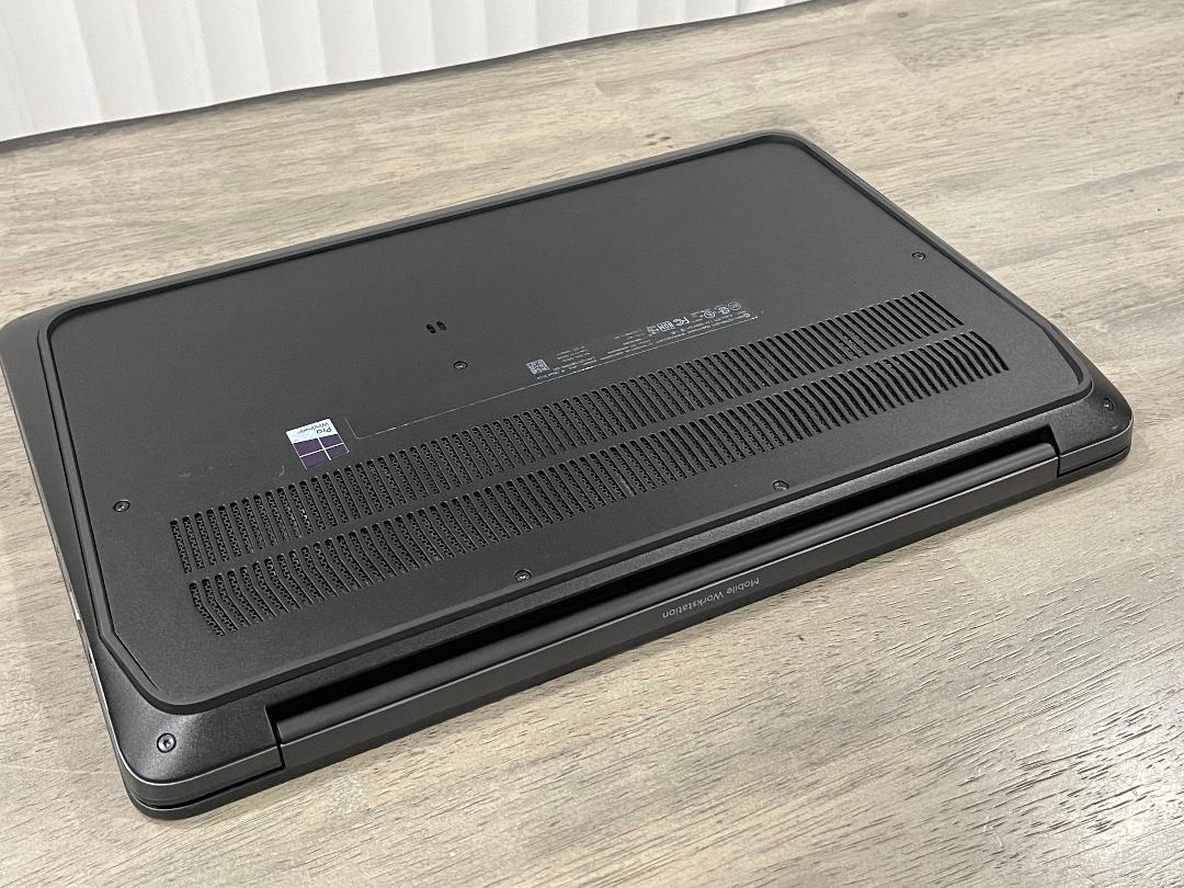 超美品 HP ZBook 15 G3 Xeon E3 Quadro M2000M 超美品 HP ZBook 15 G3 Xeon E3 Quadro M2000M 超美品 HP ZBook