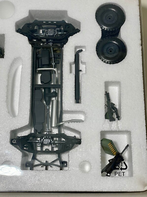 TAMIYA 23007 1/20 M1025 HUMVEE NATO Version (Die-Cast Semi