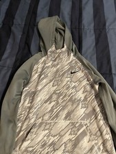 Nike Hoodie Boys Youth Large Gray Camo Pullover Hoodie Therma-Fit