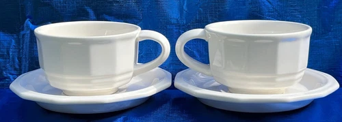 Vintage Pfaltzgraff HERITAGE Set of 2 White Cups and Saucers Mint Condition*