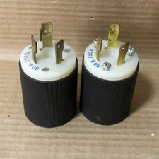 NEW LOT OF 2 HUBBELL HBL2621 TWIST-LOCK PLUG 30A 250V 2-POLE 3-WIRE HBL 2621 AK