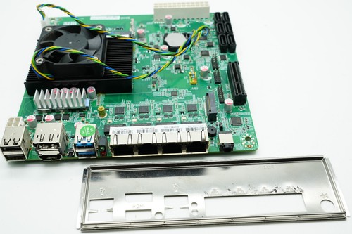 Carte mère NAS Intel N5105 ITX quad 2,5 Go LAN - Photo 3/4