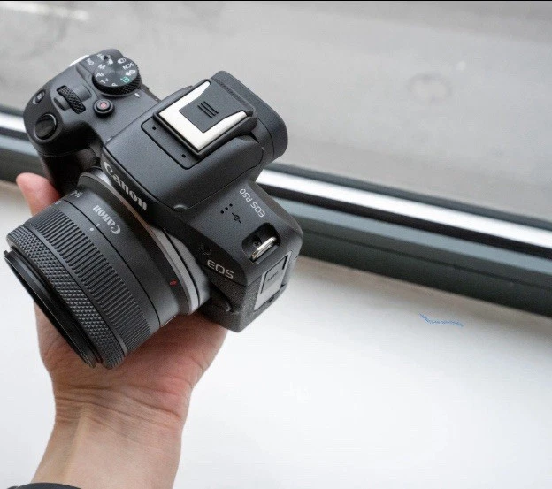 Lente Canon EF 50 mm f/1,8 STM para montura Canon EF cuerpo negro Prime Foto 2 de 2