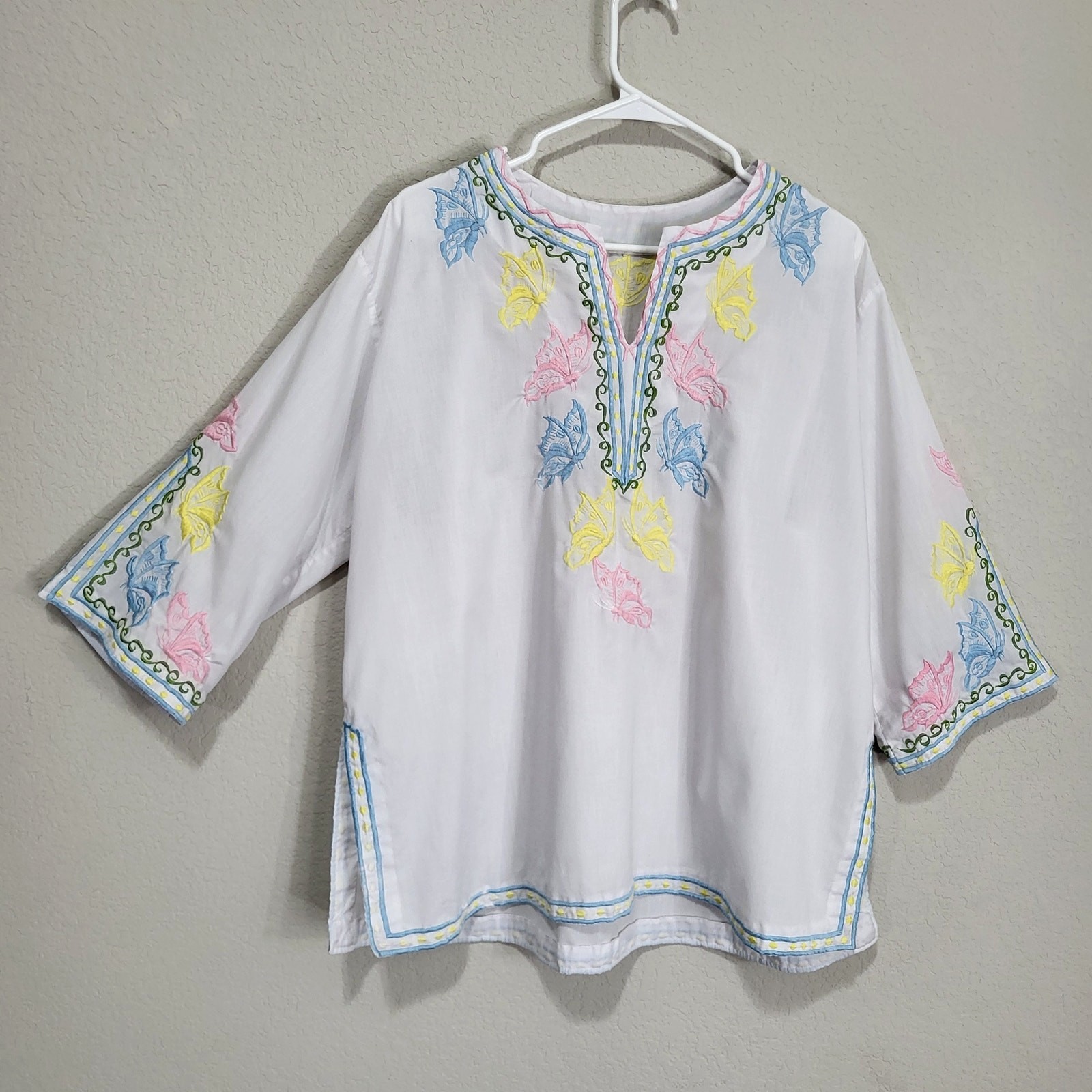 White Pastel Butterfly Embroidered Top for Women in XL XXL Sizes 16 18 Summer Fashion