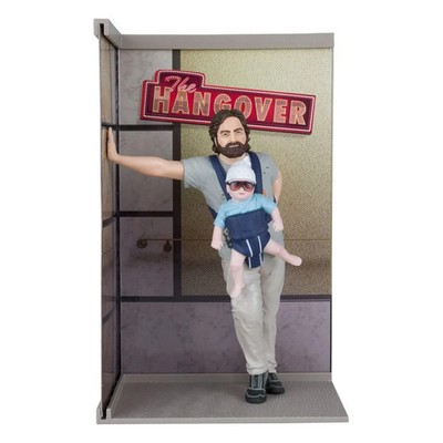 McFarlane Movie Maniacs The Hangover Actionfigur Alan Garner 18 cm