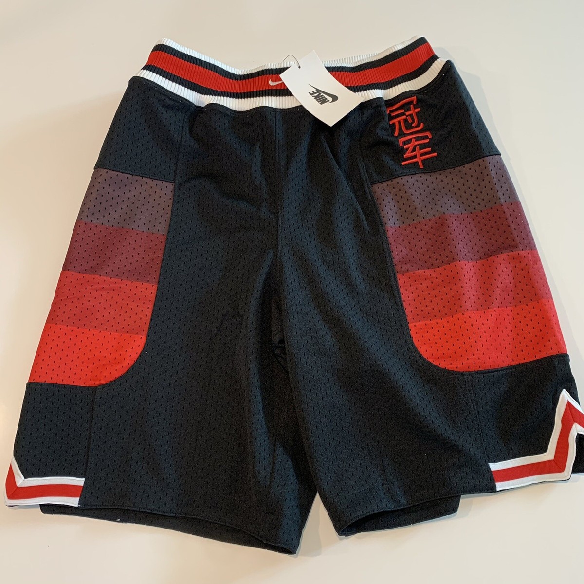 ウェア Nike Air Jordan CLOT BASKETBALL SHORTS Nike Clot Chinese New Year Dragon Basketball Shorts Men's