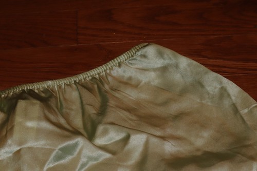 BNWT Intimissimi Silk Shorts Size Medium MSRP $59!!! - Picture 3 of 8