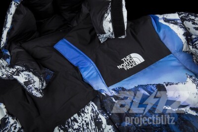 FW17 SUPREME THE NORTH FACE MOUNTAIN BALTORO JACKET TNF BLUE WHITE
