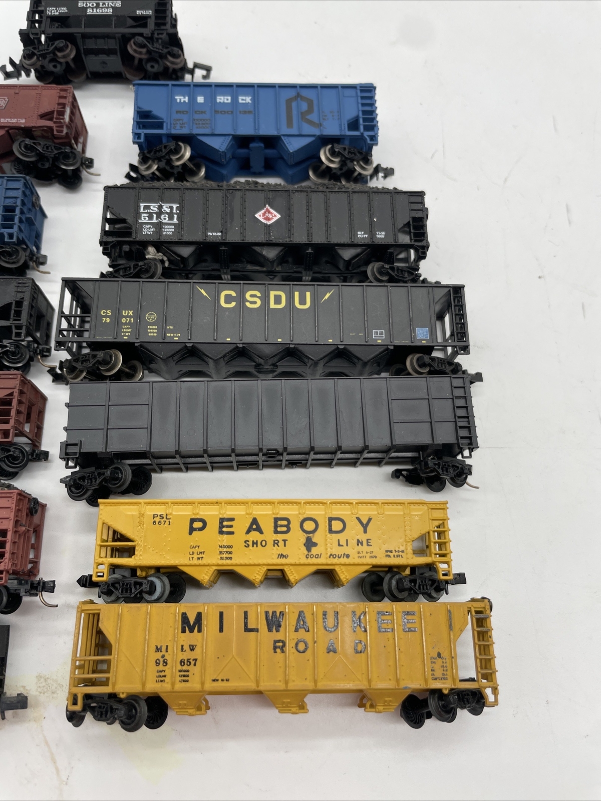 Lot Of 13 N Scale Hopper Car Lot Some With MTL couplers Atlas Micro