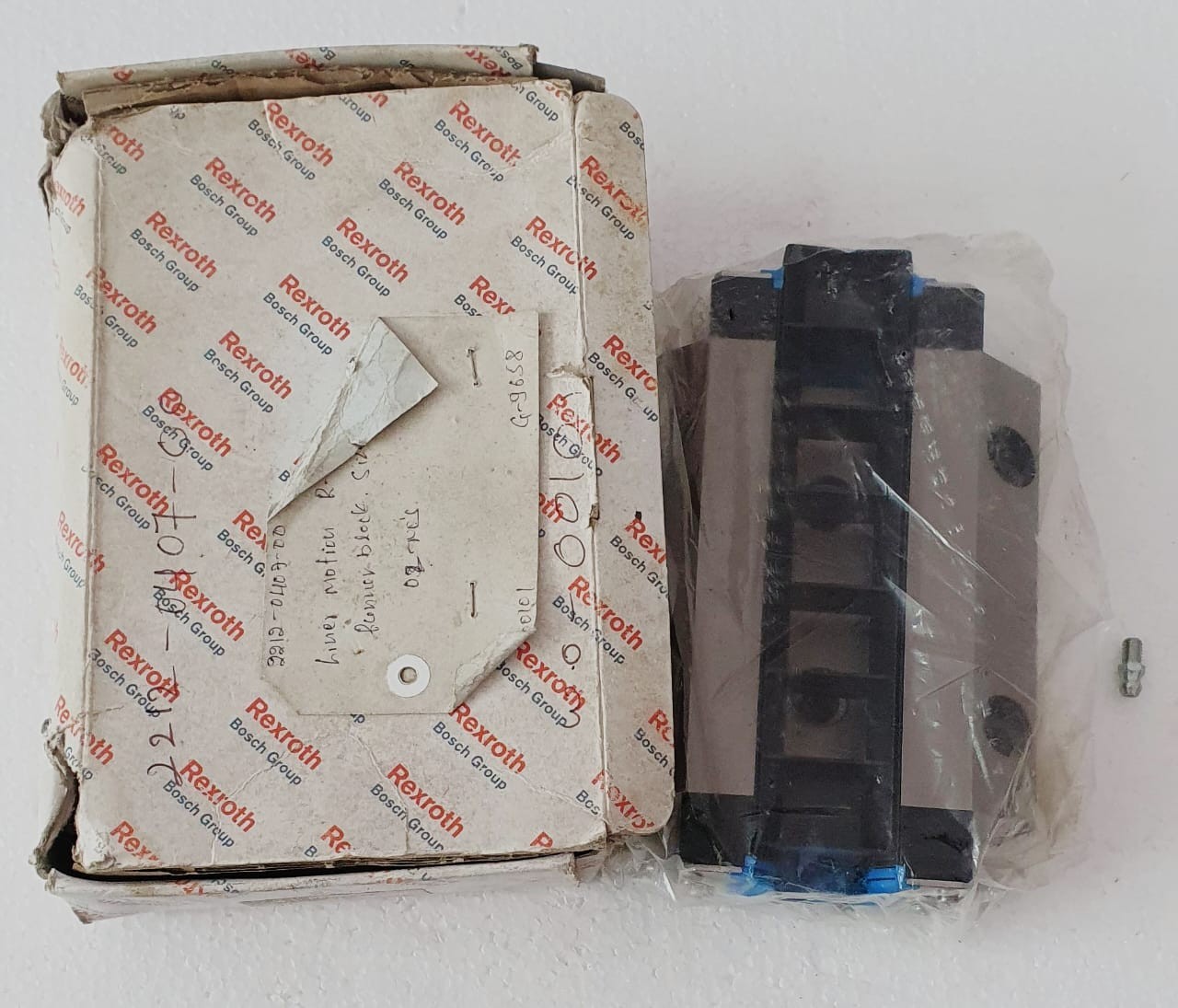 Rexroth Bosch | R185342210 | Roller Runner Block, New Item, Fast Ship, Dhl