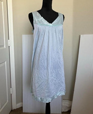 Vanity Fair Womens M Blue Satin Nylon Lace V-Neck Sleeveless Gown 30-107