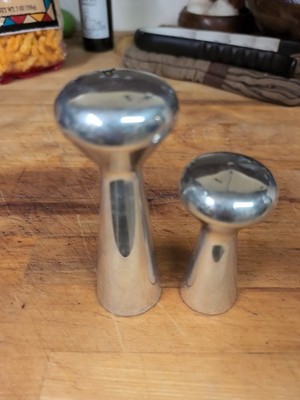 VTG Nambe Silver Alloy Metal Salt & Pepper Shaker Mushroom Studio 1990's 121825A