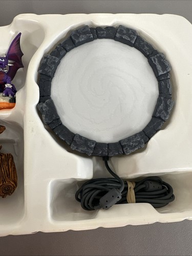 Paquete de consola Nintendo Wii con Skylanders Giants Starter Pack - Imagen 9 de 12