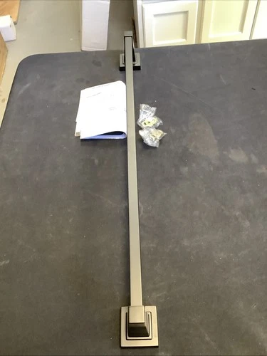 Proflo 24” Towel Bar. Matte Black. PF9890MB B1 - Picture 1 of 7