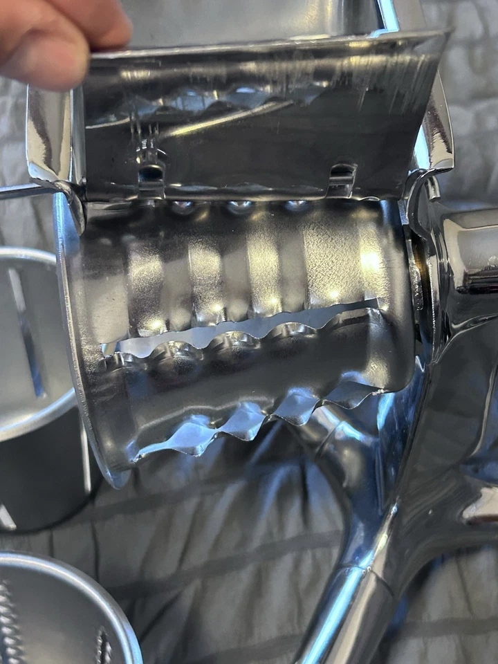 Saladmaster 食品加工机 研磨机 切片机 6 个锥体 带保护 阅读 — 第 4/4 张图片